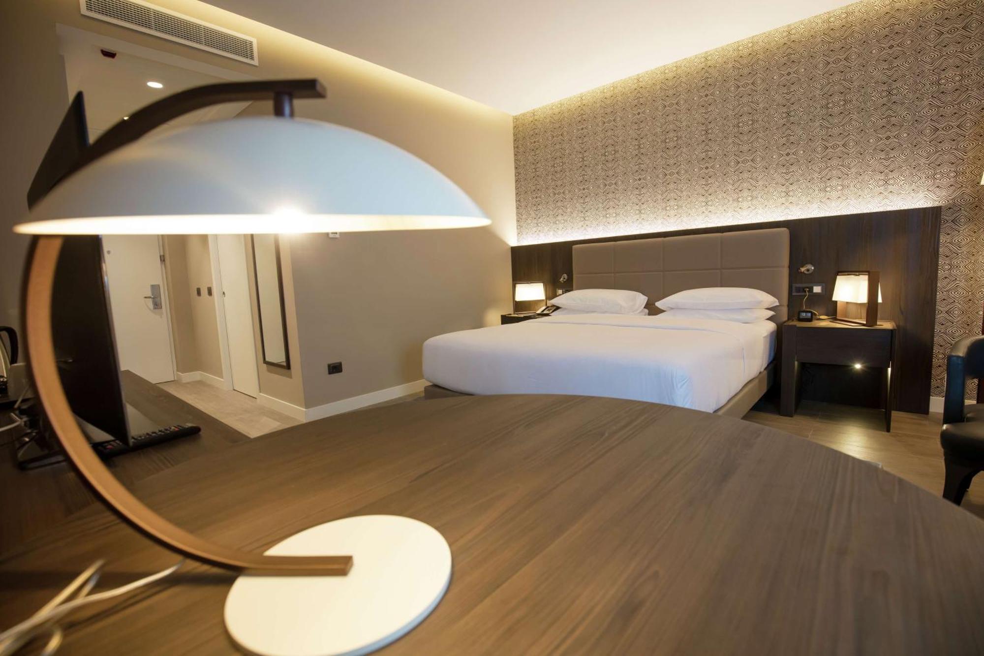 Doubletree By Hilton Pointe-Noire City Centre Pointe Noire Eksteriør bilde