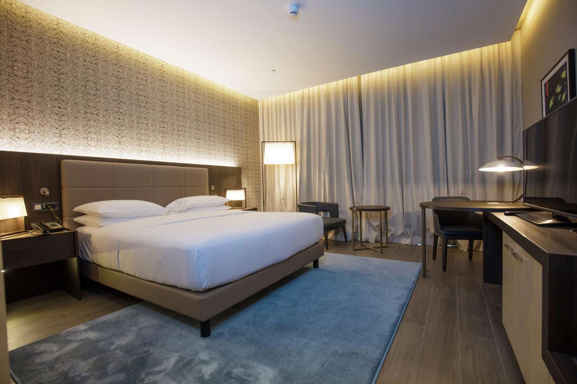 Doubletree By Hilton Pointe-Noire City Centre Pointe Noire Eksteriør bilde